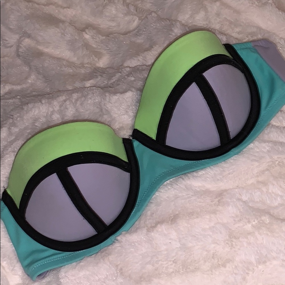 Victoria’s Secret Never Worn Swim Top